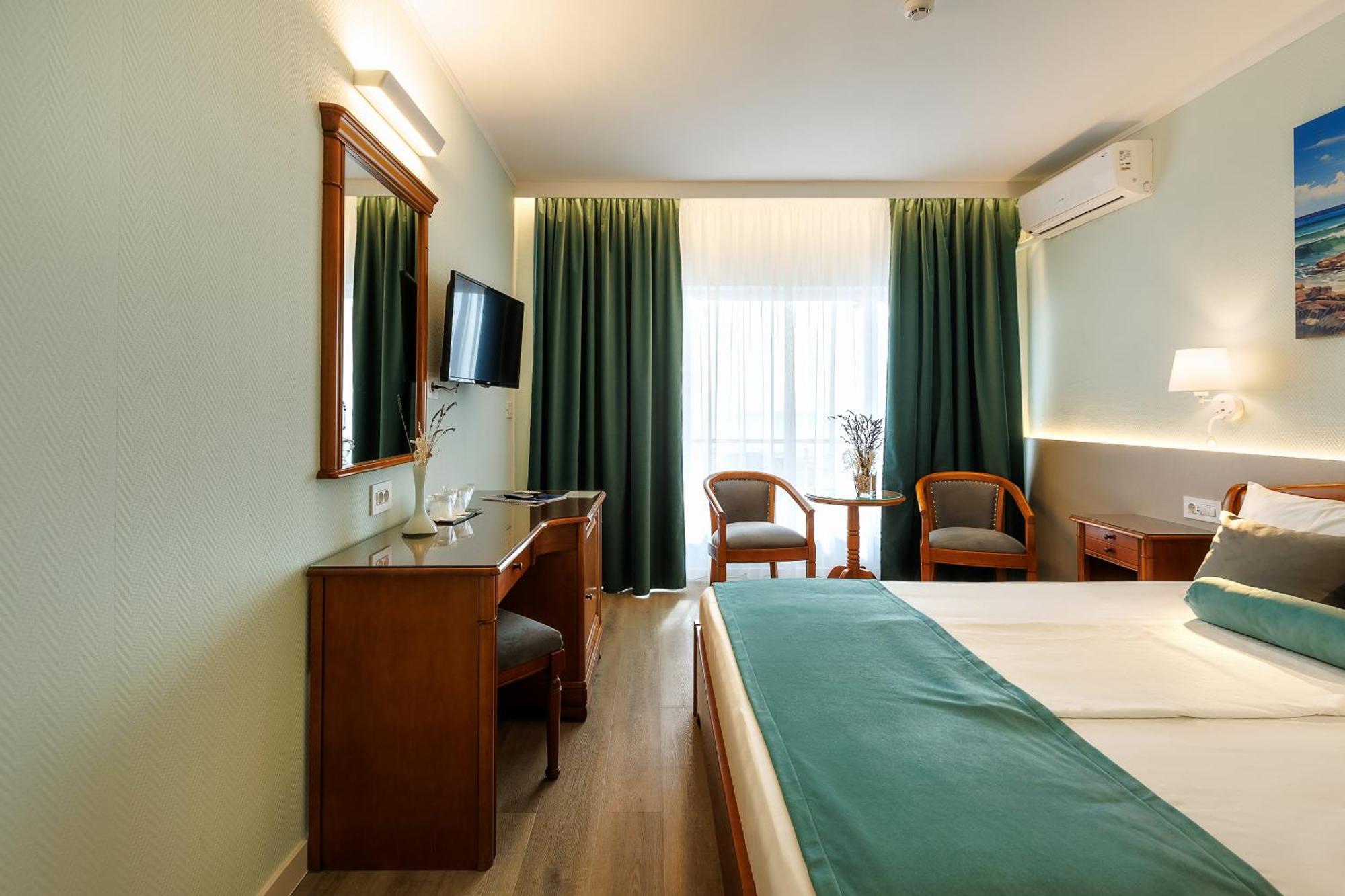 Hotel Comandor 마마이아 외부 사진